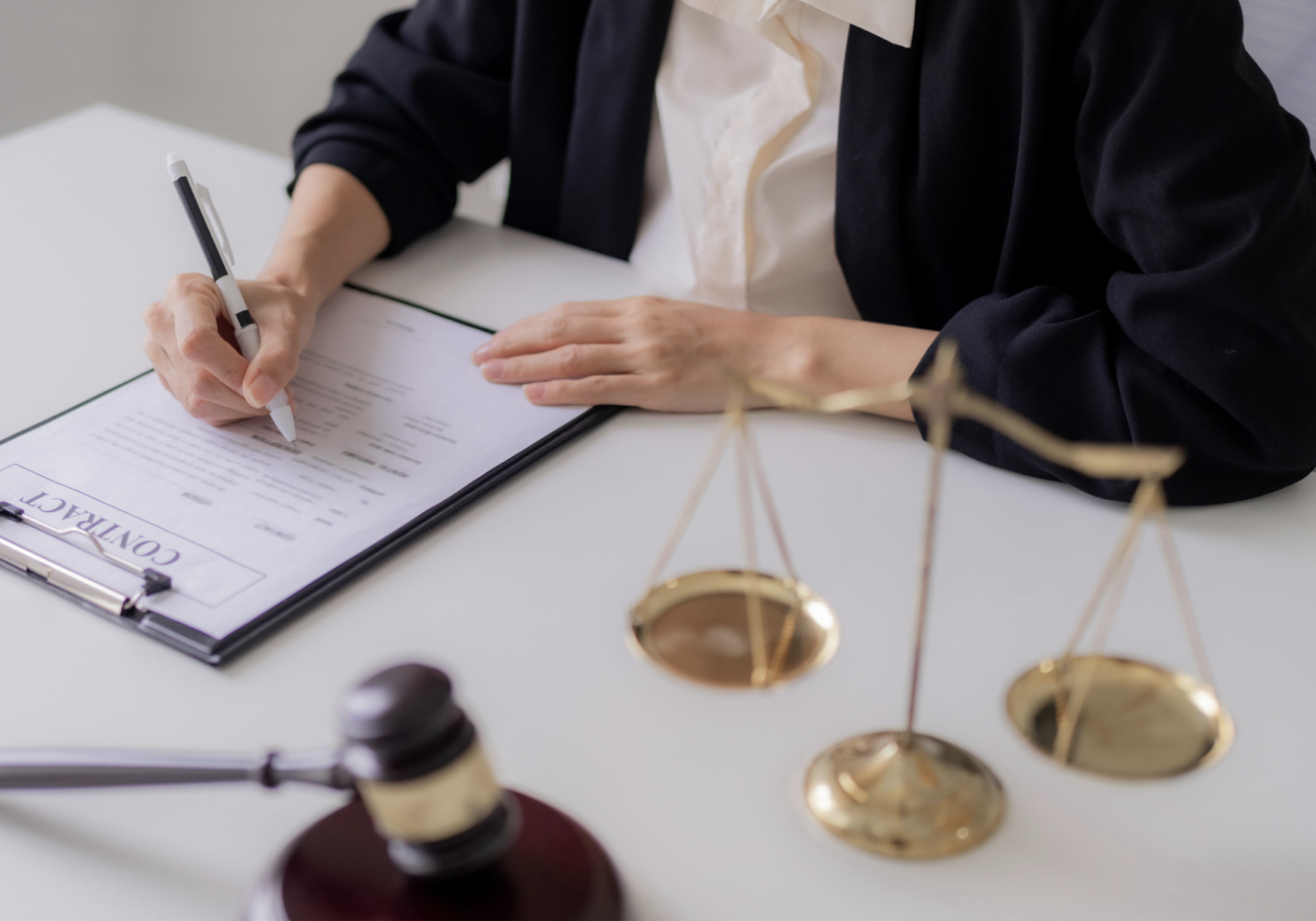 Retail Businesses and Commercial Transactions: Avoiding Common Contract Pitfalls