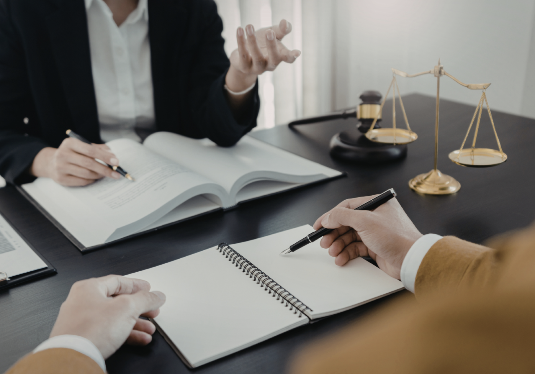 What to Expect During Your First Consultation with a Lawyer